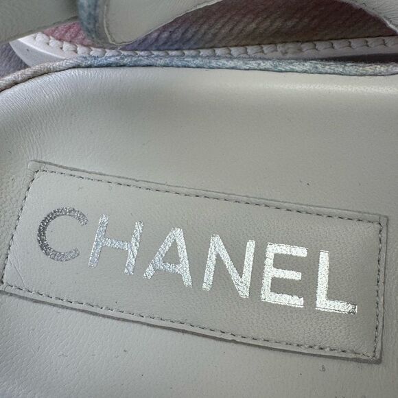 Chanel 22C Green Pink Blue White CC Logo Mule Slide Strap Flat Dad Sandal 40 - Picture 11 of 15